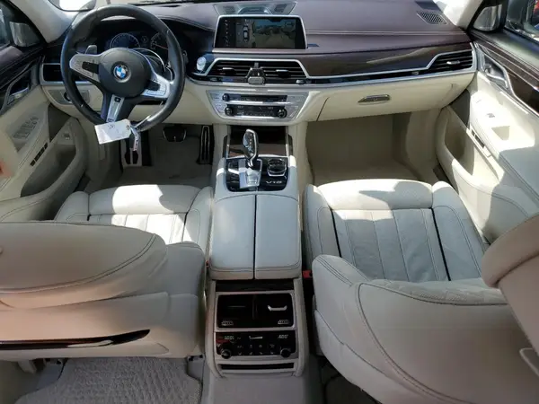 WBA7H6C53JG614614 2018 BMW 7ER - Image 8