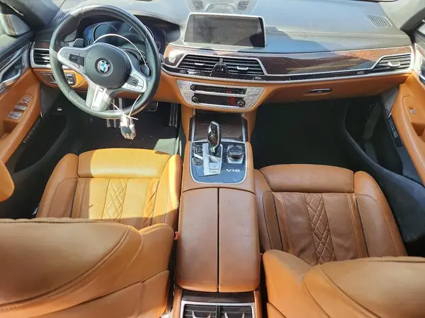 WBA7H6C59JG614777 2018 BMW 7ER - Image 8