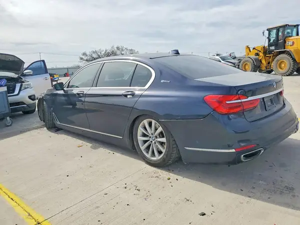 WBA7J2C52JB246288 2018 BMW 7ER - Image 2