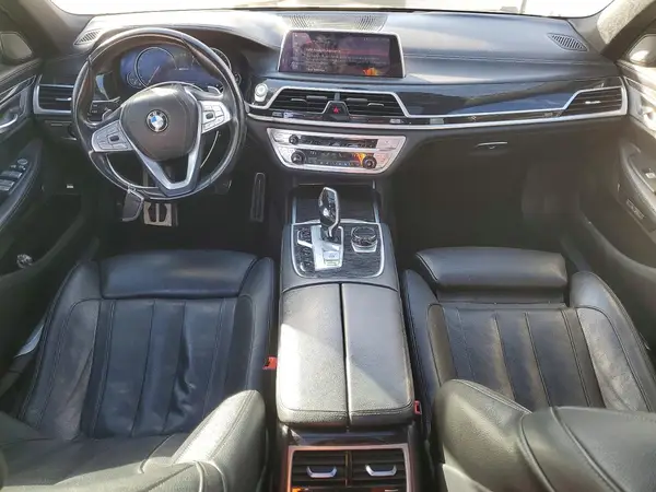 WBA7J2C53JB246297 2018 BMW 7ER - Image 8