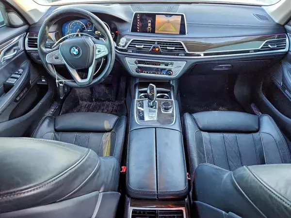 WBA7J2C54JG938099 2018 BMW 7ER - Image 8