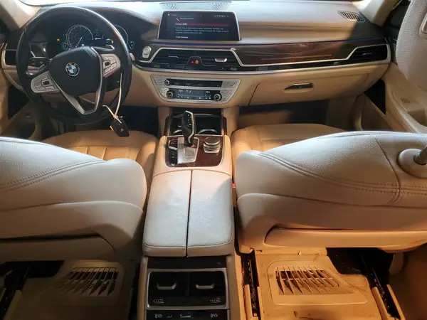 WBA7J2C54KB246455 2019 BMW 7ER - Image 8
