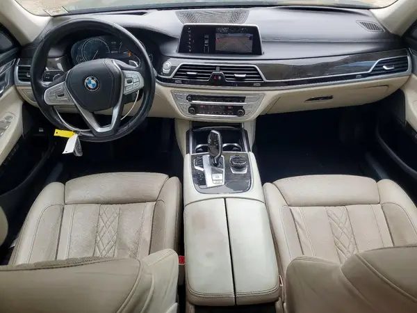 WBA7J2C56JB246276 2018 BMW 7ER - Image 8