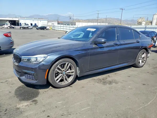WBA7J2C5XJG938446 2018 BMW 7ER - Image 1