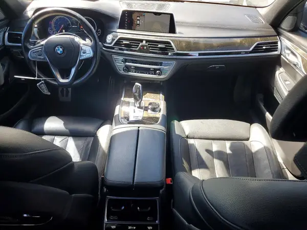 WBA7J2C5XJG938446 2018 BMW 7ER - Image 8