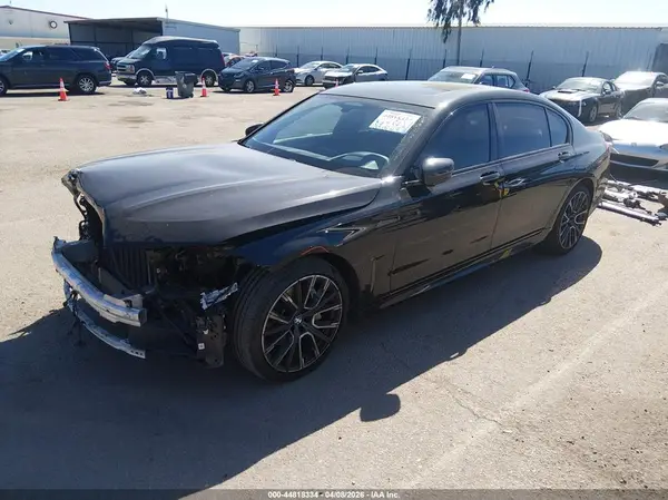 WBA7T2C00NCJ50934 2022 BMW 7ER - Image 2