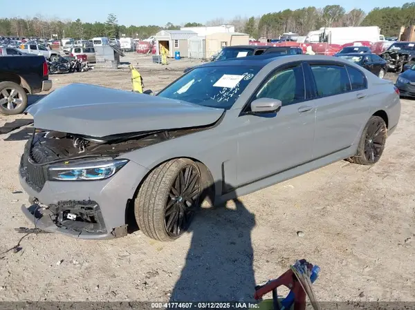 WBA7T2C01LGF96552 2020 BMW 7ER - Image 2