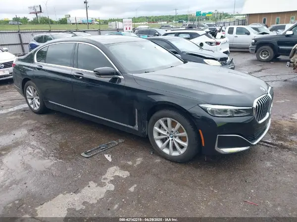 WBA7T2C03LGL17695 2020 BMW 7ER - Image 1