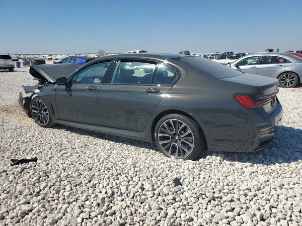 WBA7T2C03NCJ43914 2022 BMW 7ER - Image 2