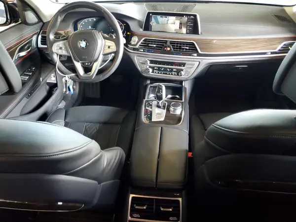 WBA7T2C03NCK24489 2022 BMW 7ER - Image 8