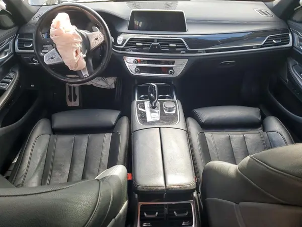 WBA7T2C04NCH01241 2022 BMW 7ER - Image 8