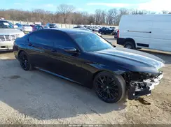 WBA7T2C04NCK08799 2022 BMW 7ER