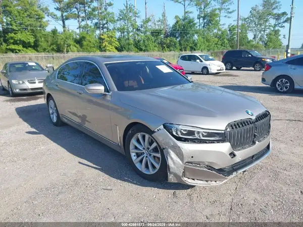 WBA7T2C05NCH19232 2022 BMW 7ER - Image 1