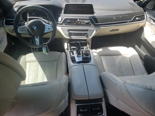 WBA7T2C05NCJ00773 2022 BMW 7ER - Image 8