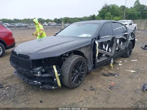 WBA7T2C06NCH07316 2022 BMW 7ER - Image 2