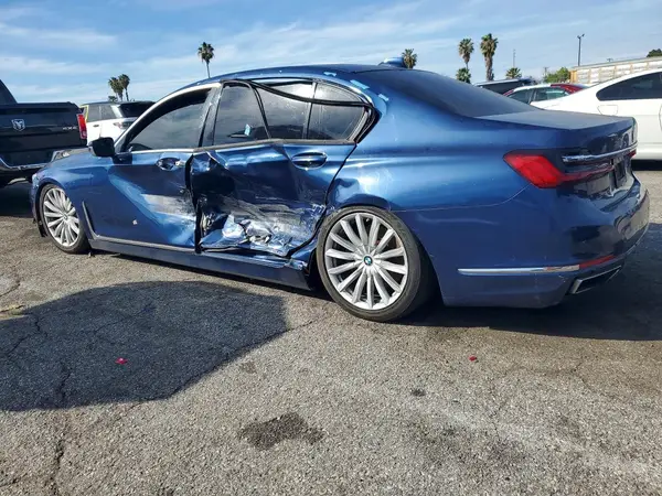 WBA7T2C06NCH58234 2022 BMW 7ER - Image 2