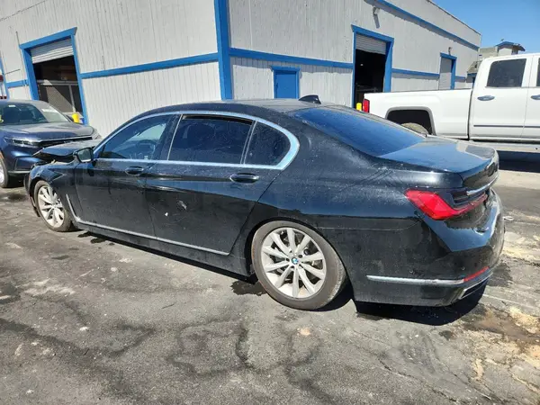 WBA7T2C07LGL17957 2020 BMW 7ER - Image 2