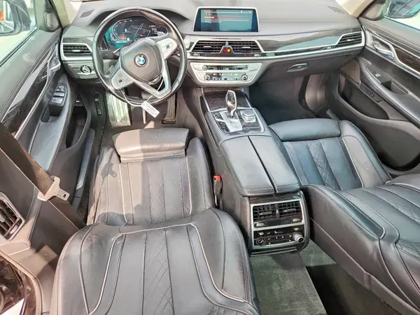 WBA7T2C07NCH07471 2022 BMW 7ER - Image 8