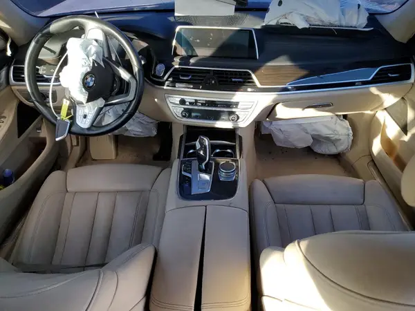 WBA7T2C08MCE56488 2021 BMW 7ER - Image 8