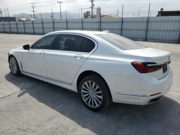 WBA7T2C08NCJ55251 2022 BMW 7ER - Image 2