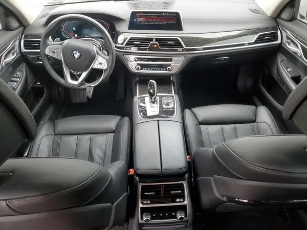 WBA7T2C08NCJ55251 2022 BMW 7ER - Image 8