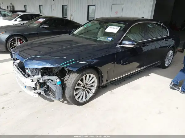WBA7T2C09LGF96637 2020 BMW 7ER - Image 2
