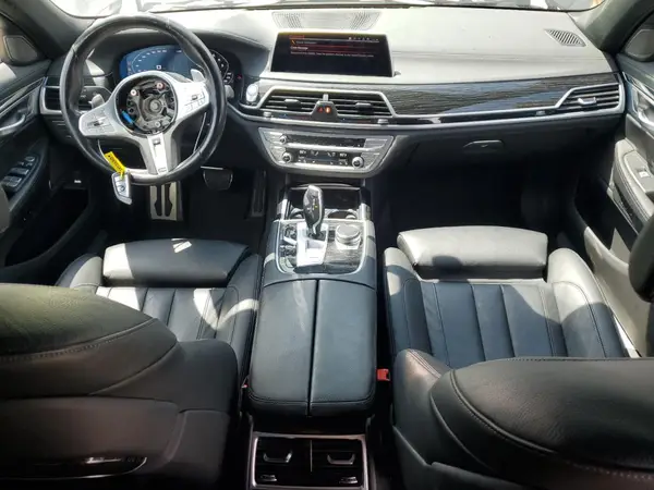 WBA7T2C09NCJ17186 2022 BMW 7ER - Image 8
