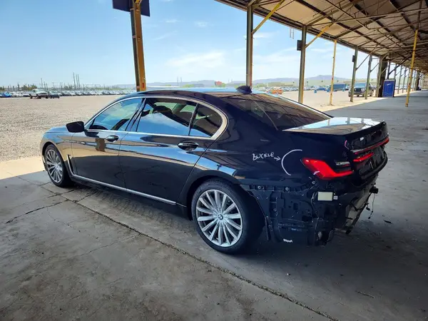 WBA7T2C0XLGL17161 2020 BMW 7ER - Image 2