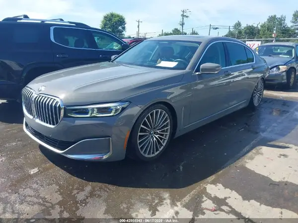 WBA7T4C04LGF97187 2020 BMW 7ER - Image 2