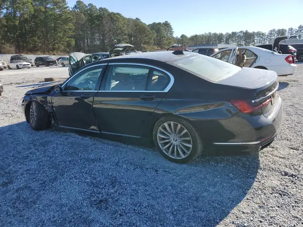 WBA7T4C06LGF97367 2020 BMW 7ER - Image 2