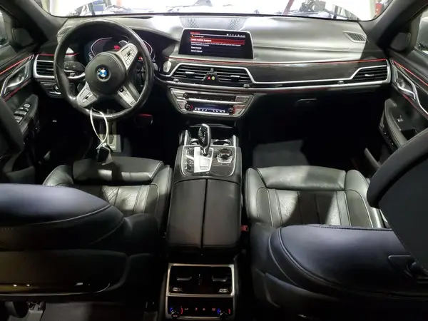 WBA7U2C00LGM27262 2020 BMW 7ER - Image 8