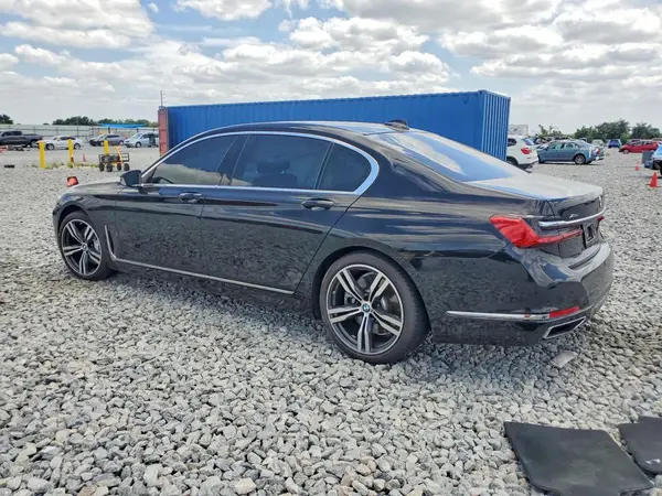 WBA7U2C00MCG07126 2021 BMW 7ER - Image 2