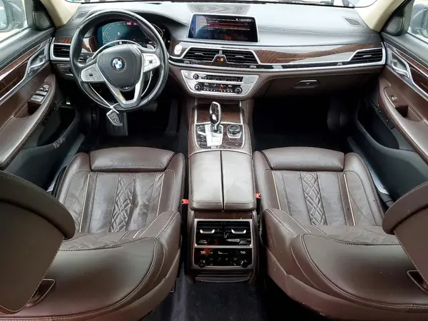 WBA7U2C02LGM27795 2020 BMW 7ER - Image 8