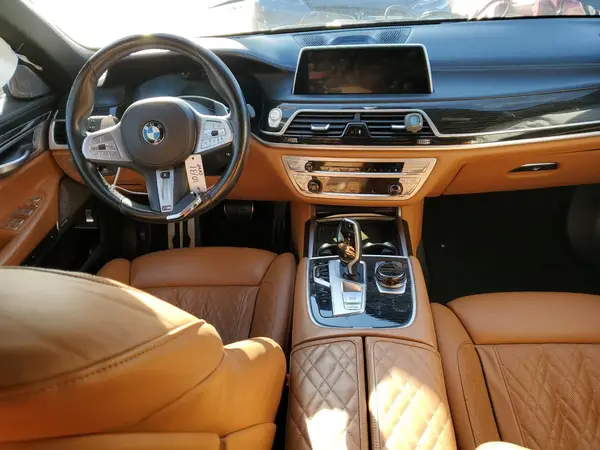 WBA7U2C02MCF77496 2021 BMW 7ER - Image 8