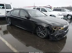 WBA7U2C02NCG96327 2022 BMW 7ER