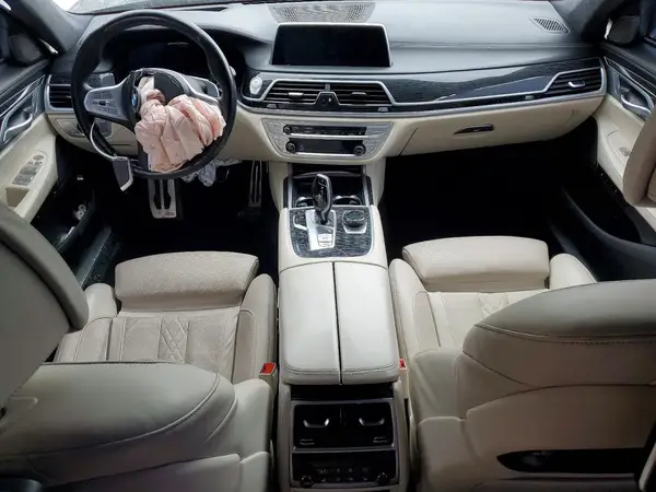 WBA7U2C04NCJ42848 2022 BMW 7ER - Image 8