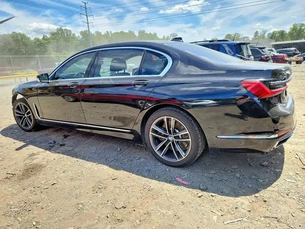 WBA7U2C05LBX84823 2020 BMW 7ER - Image 2