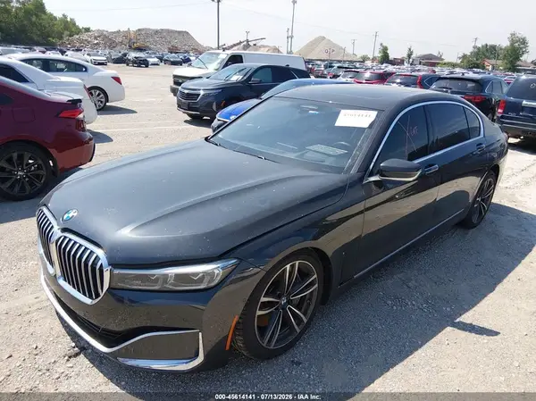 WBA7U2C05LCD61849 2020 BMW 7ER - Image 2