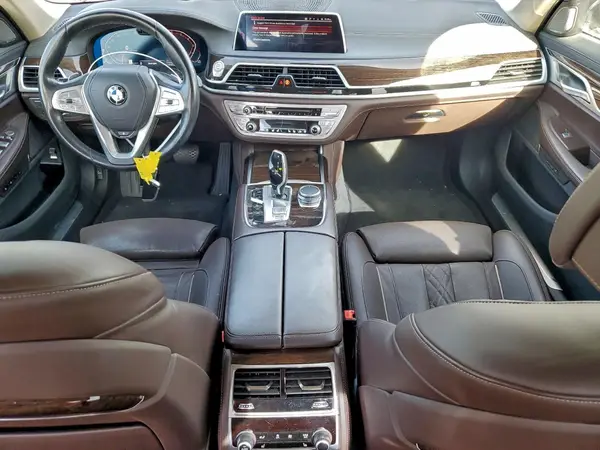 WBA7U2C05LGM27418 2020 BMW 7ER - Image 8