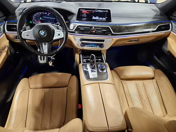WBA7U2C05MCG39215 2021 BMW 7ER - Image 8