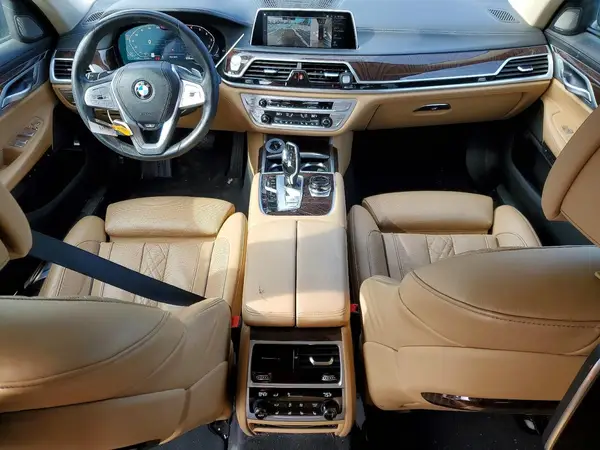 WBA7U2C08MCE98558 2021 BMW 7ER - Image 8