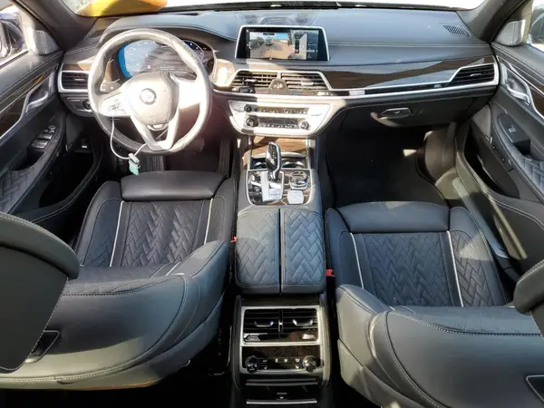 WBA7U2C19MCF62731 2021 BMW 7ER - Image 8