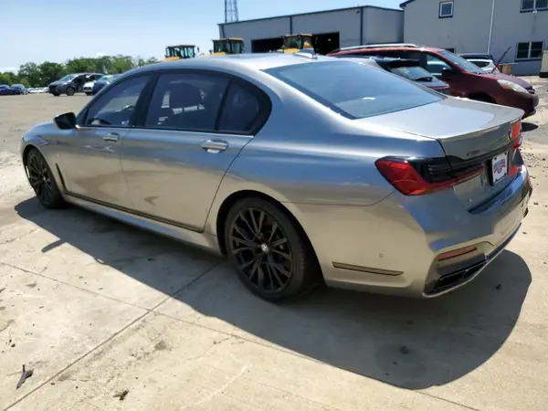 WBA7U6C02LCE37941 2020 BMW 7ER - Image 2