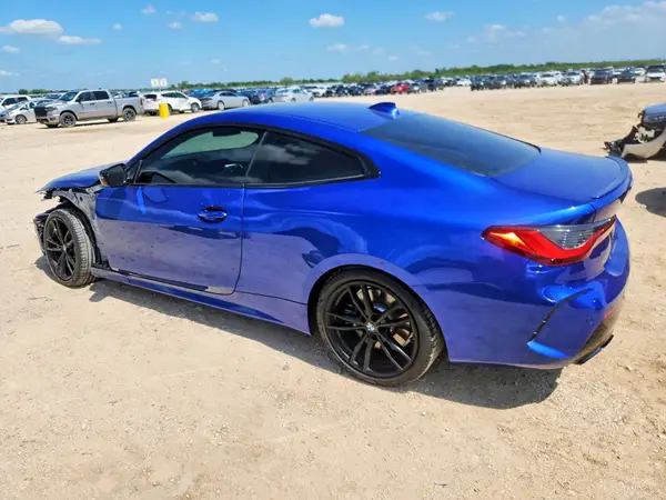 WBA83AP03NCJ02319 2022 BMW M4 - Image 2