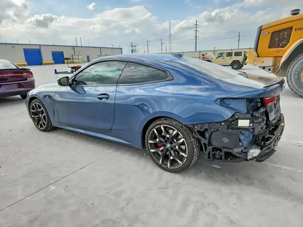 WBA83DA07SCU13693 2025 BMW M4 - Image 2