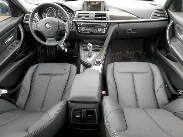 WBA8A3C30HK692815 2017 BMW 3ER - Image 8