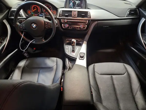 WBA8A3C31HA067149 2017 BMW 3ER - Image 8