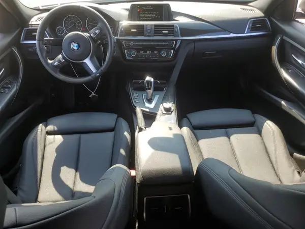 WBA8A3C32HK692959 2017 BMW 3ER - Image 8