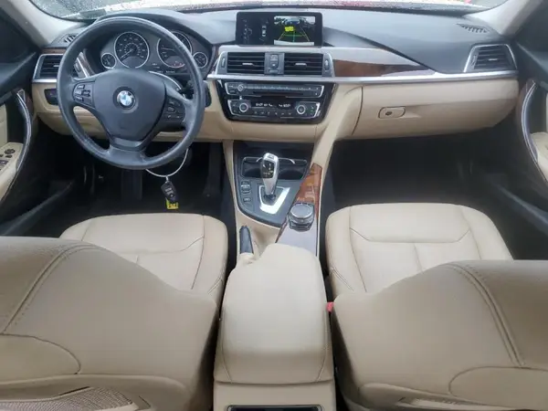 WBA8A3C33HK692369 2017 BMW 3ER - Image 8
