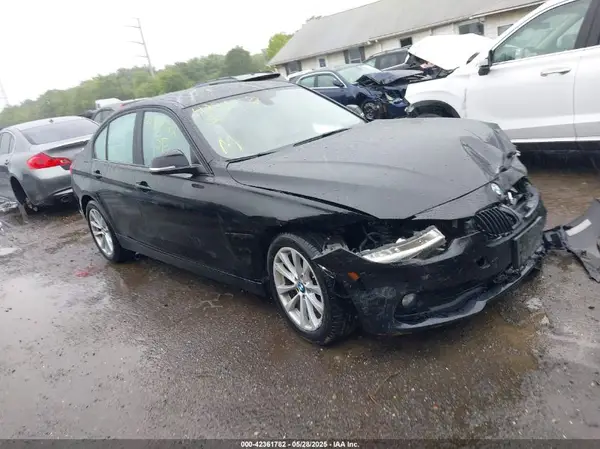 WBA8A3C34HK692333 2017 BMW 3ER - Image 1